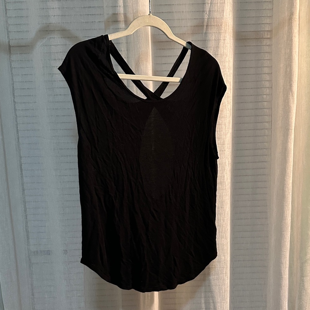 Forever 21 Black Cross-Back Tank Top